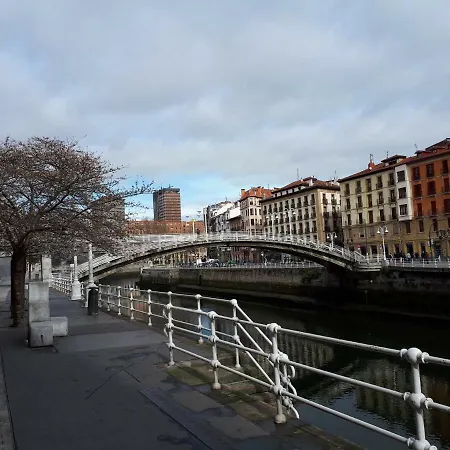 شقة El De Iraide *