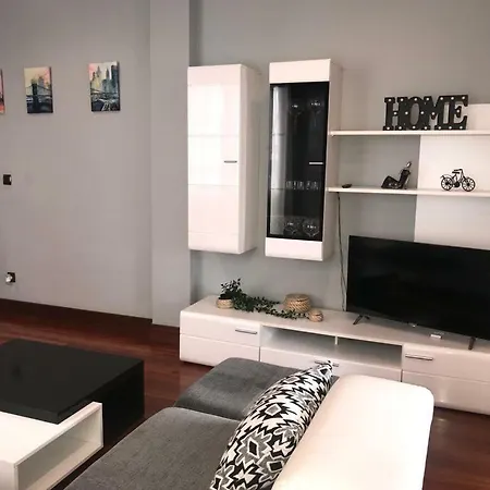 El De Iraide شقة *